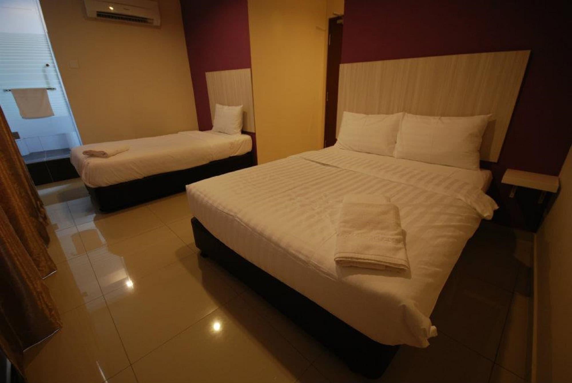101 Hotel Bangi Exterior photo