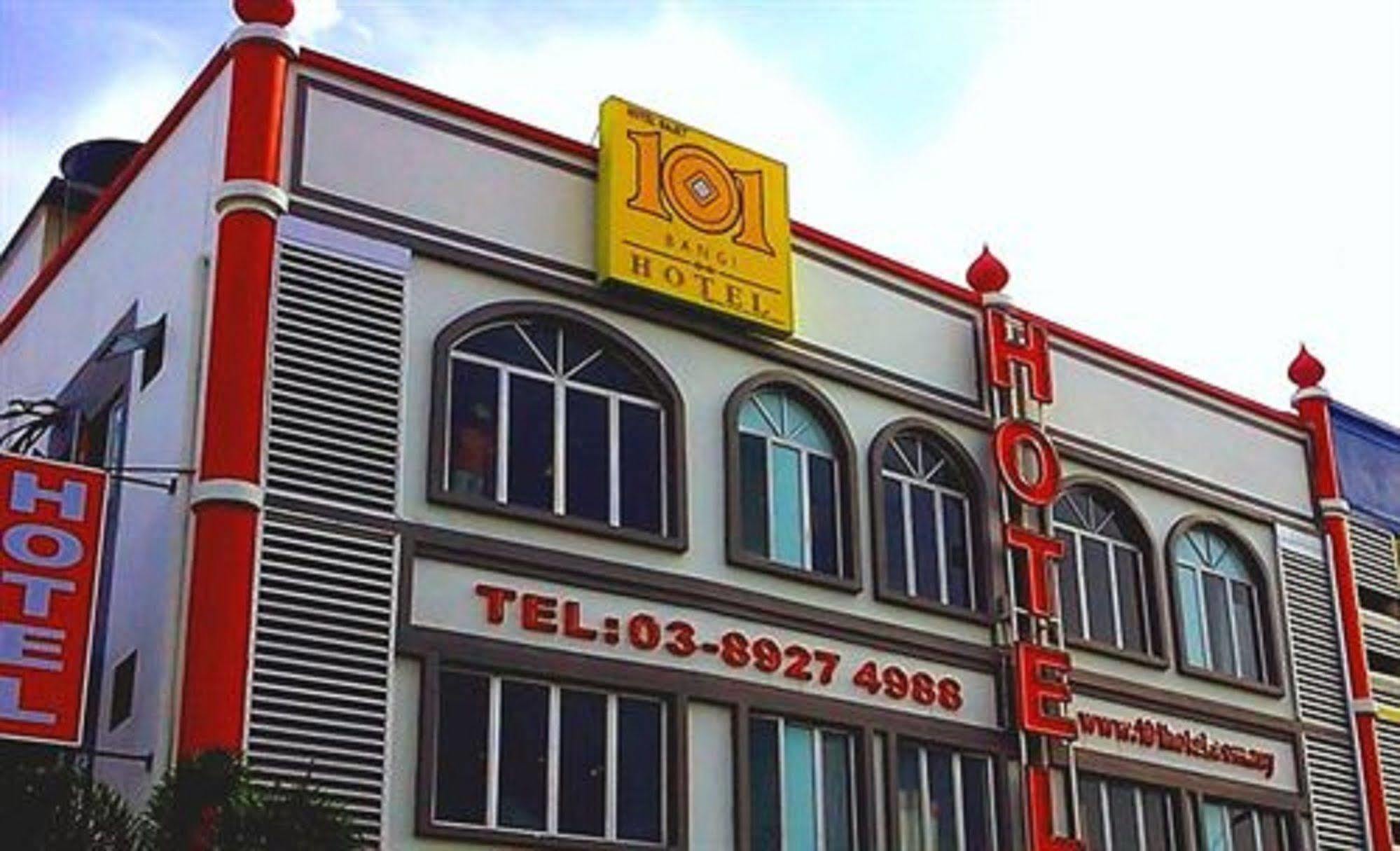 101 Hotel Bangi Exterior photo